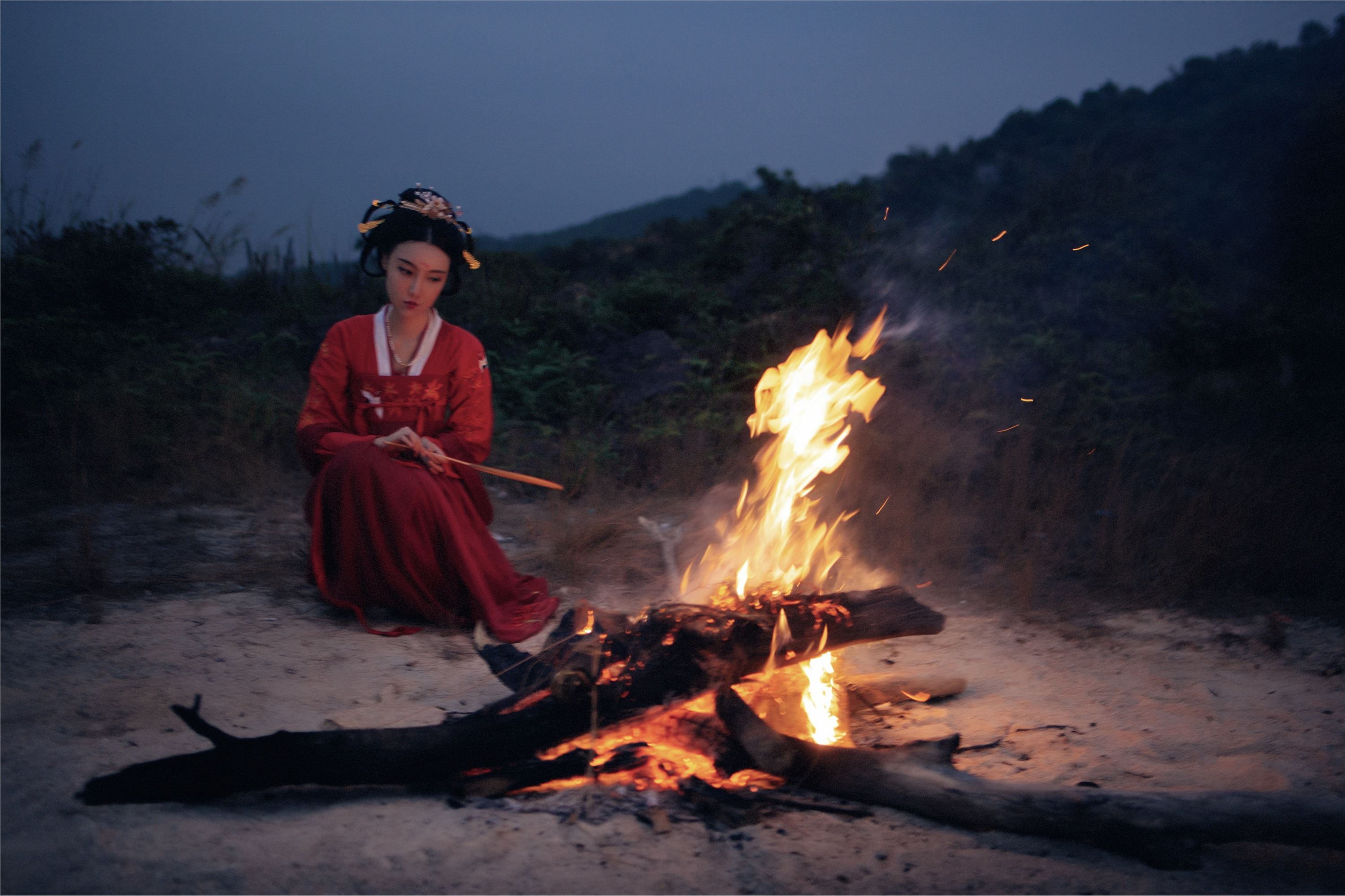 YITUYU艺图语 2021.09.03 泠仙谣 逆逆